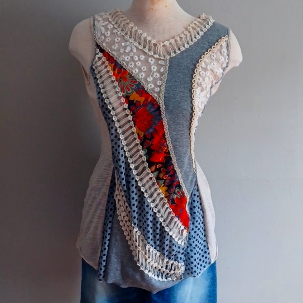 Bo Radley sleeveless Tunic top Size M